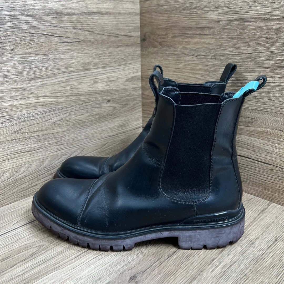 95新 LouisVuitton/路易威登 黑紫短靴 40.5码