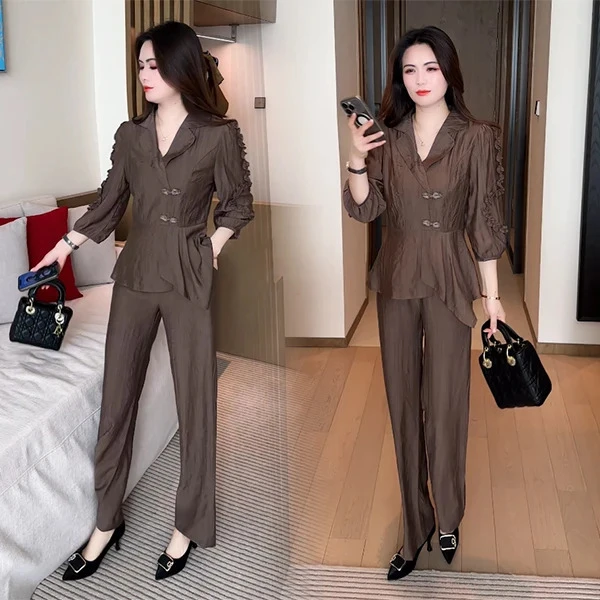 夏季新款时尚穿搭休闲气质洋气减龄显瘦短袖上衣阔腿裤两件套