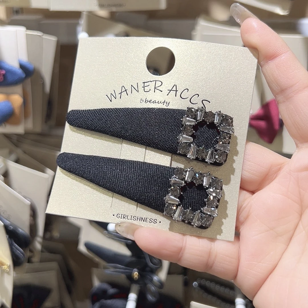 非金属黑色方钻掰掰