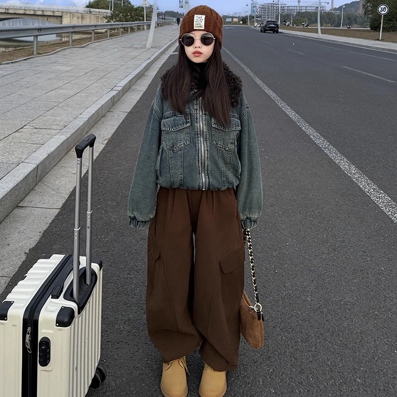 女童加绒工装裤秋冬新款2025儿童加厚一体绒裤子中大童弯刀休闲裤