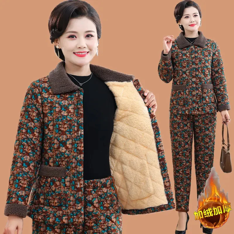 妈妈冬装棉衣棉裤套装中老年人女碎花棉服两件套奶奶加绒加厚睡衣