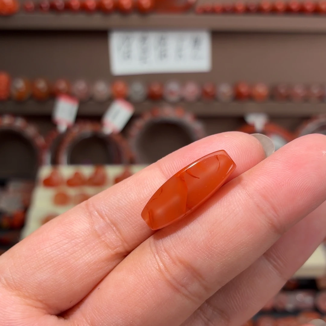未镶嵌川料南红玛瑙勒子