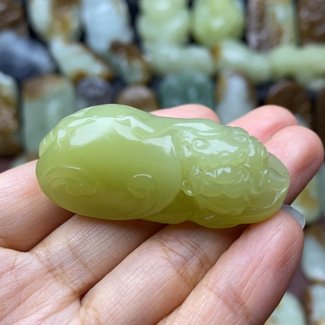 项链未镶嵌和田玉（糖玉）