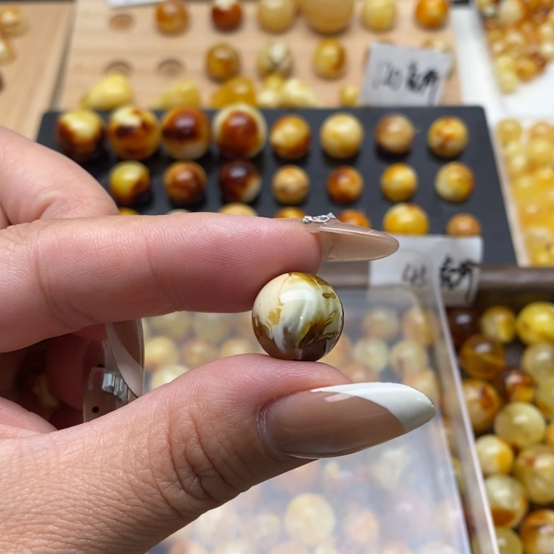 *****琥珀未镶嵌珠宝奇石蜜蜡