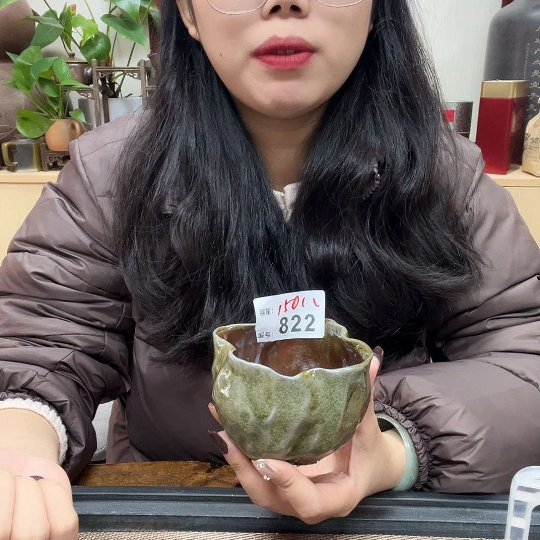 壶淼*822老韩坭兴陶 柴烧手捏异型杯