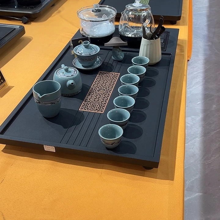 香榧木关于破李某咯偶咯宇