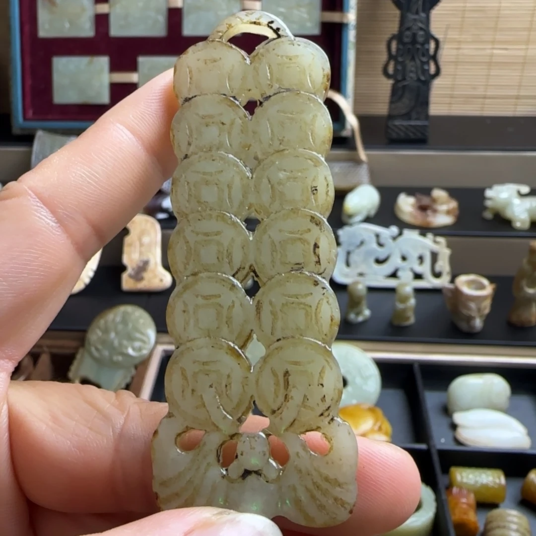和田玉（糖玉）未镶嵌挂件