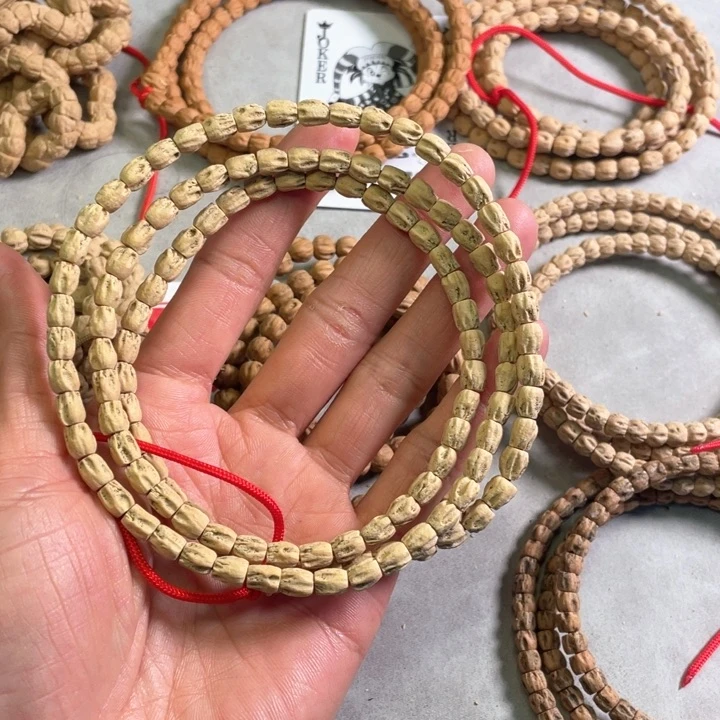 柏香籽/百香籽吊坠h****.