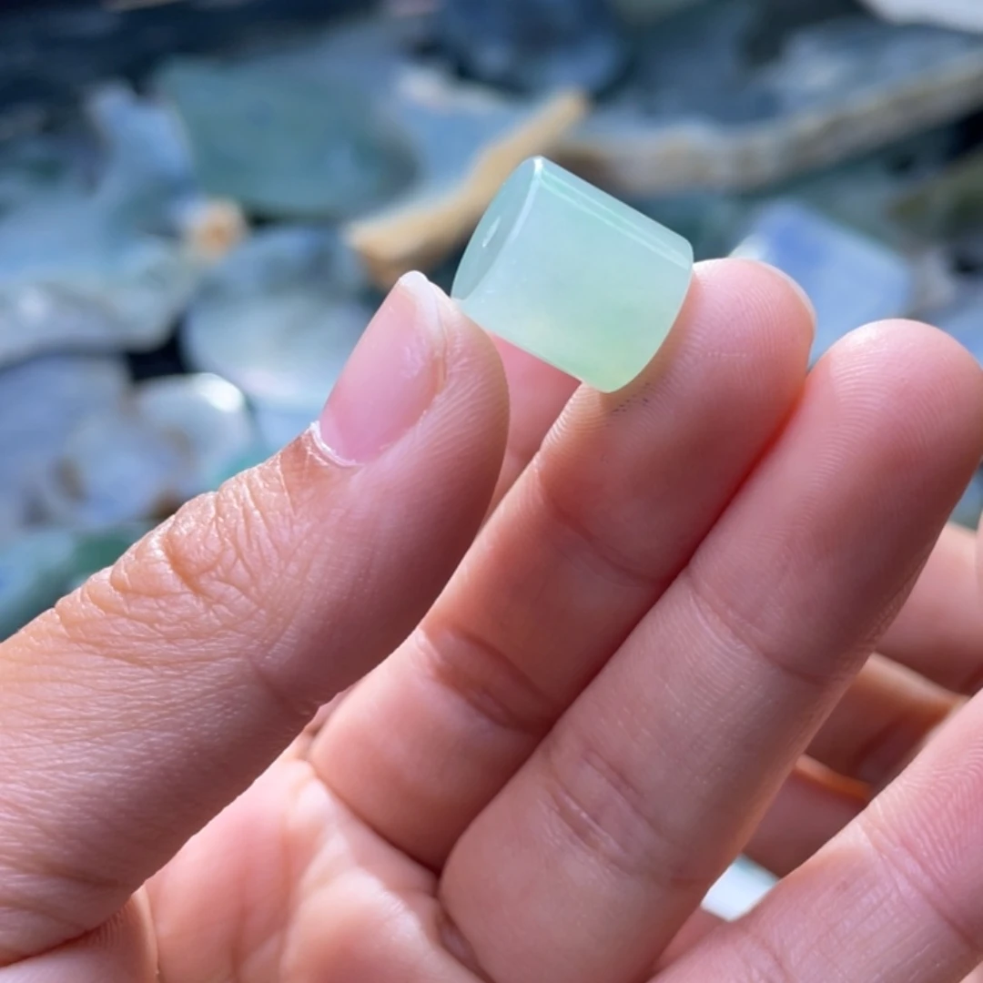 未镶嵌定制翡翠翡翠定制