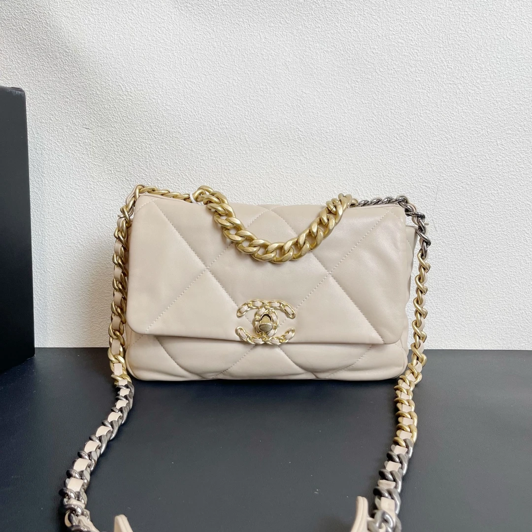 95新 Chanel/香奈儿 大场直播/小号19bag包/10484