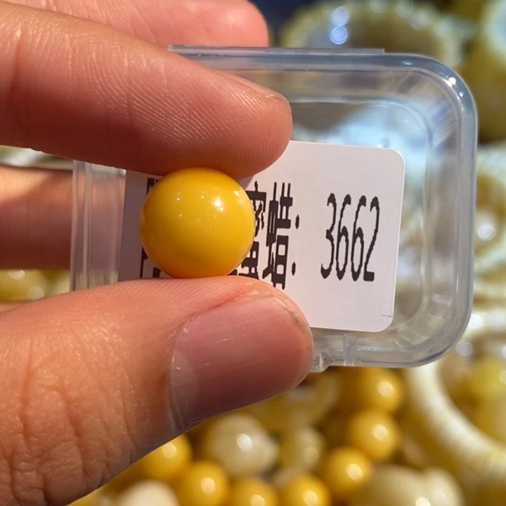 琥珀未镶嵌珠宝奇石3662
