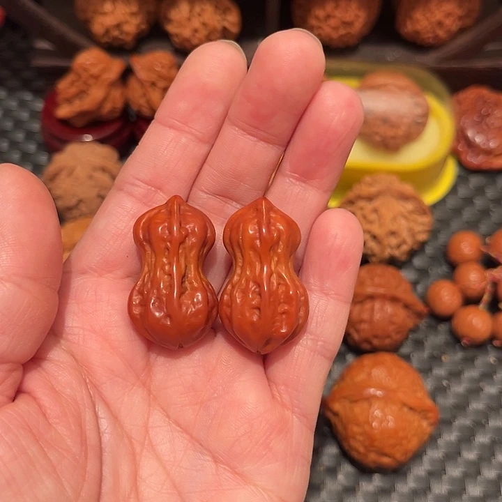 把件文玩核桃小花生