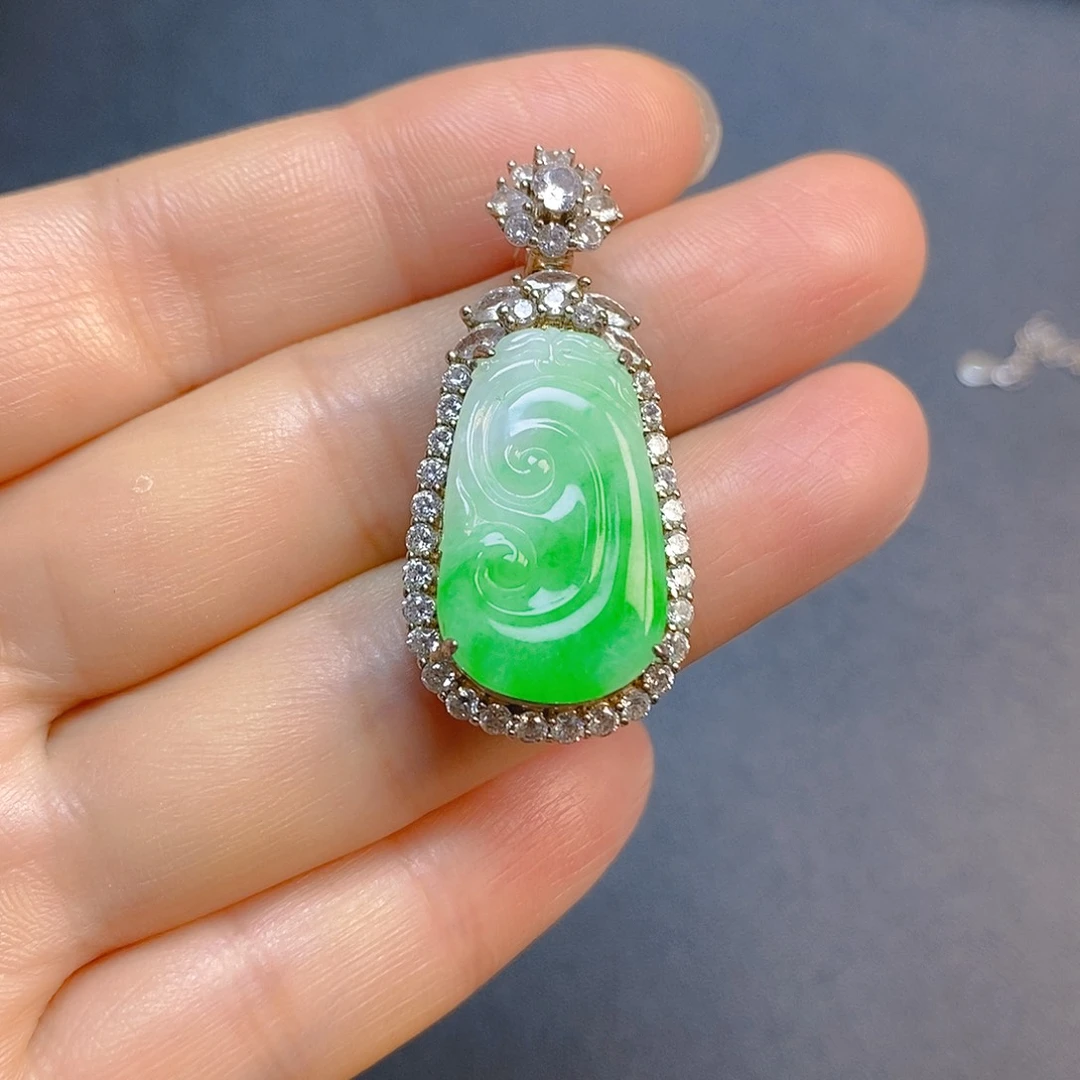 翡翠银S925镶嵌颈饰