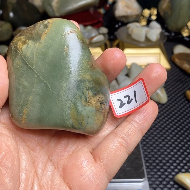 未镶嵌和田玉把件厚**物221