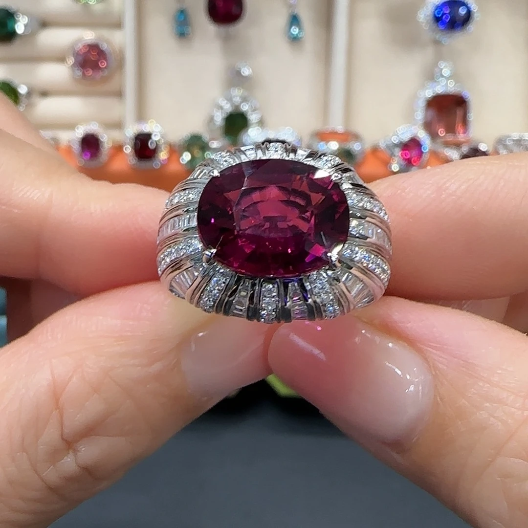 18K金镶嵌戒指碧玺5.35ct