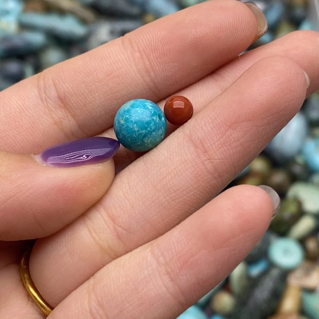 开***比南红玛瑙未镶嵌珠宝半成品