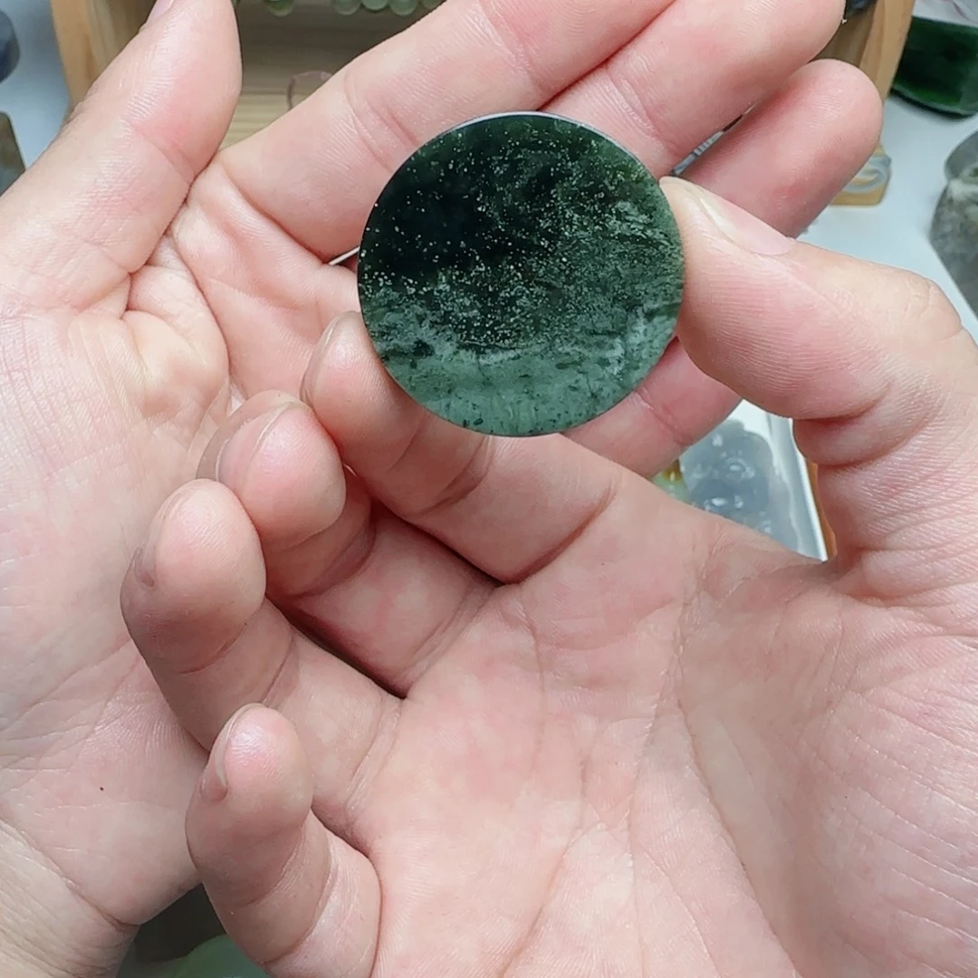 和田玉未镶嵌珠宝半成品