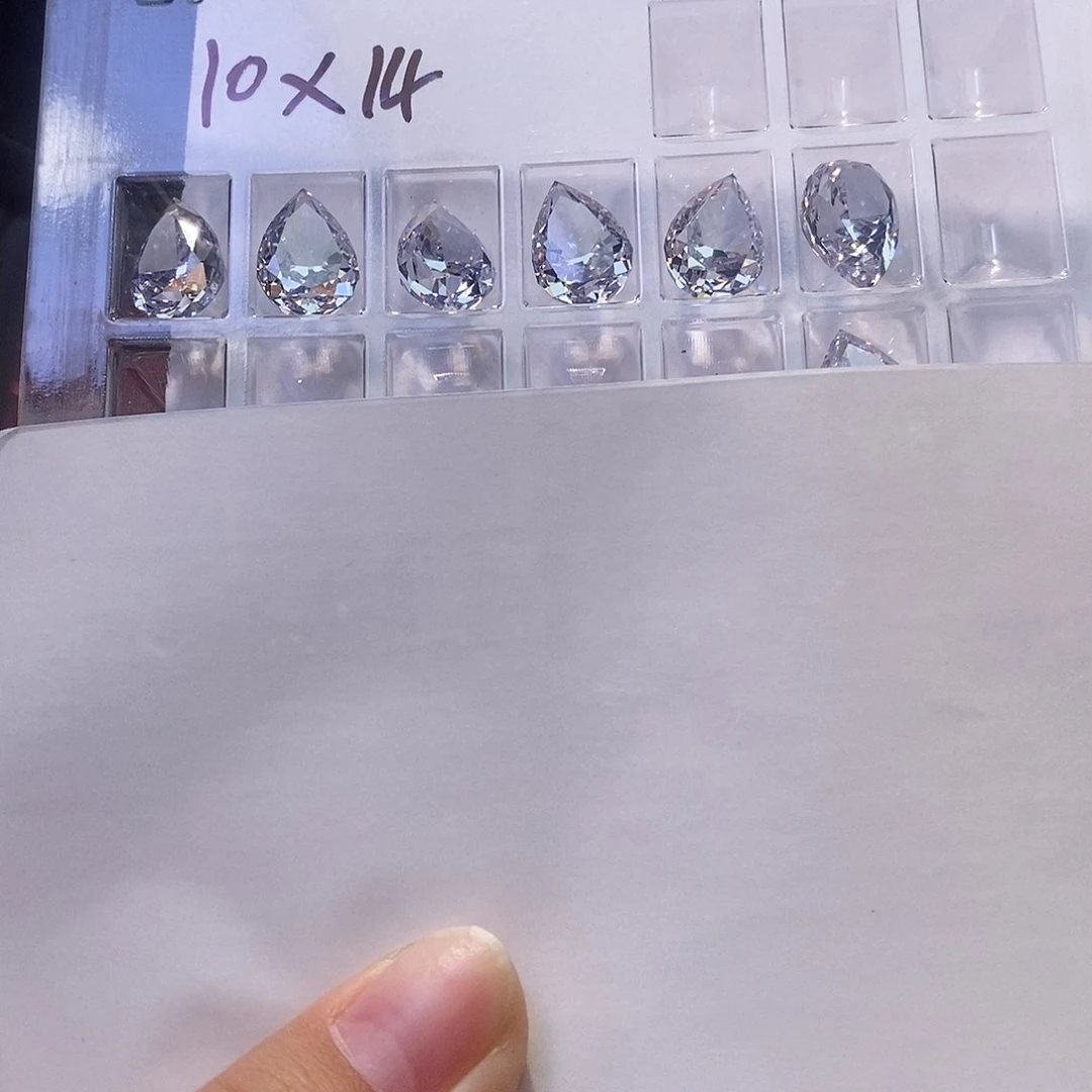 10*14 2颗锆石（处理）冰花切