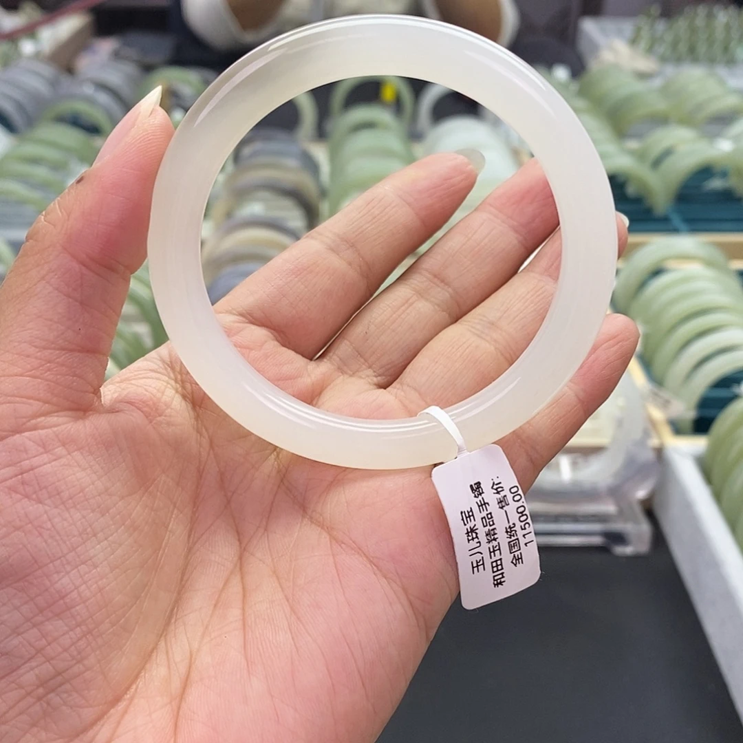 和田玉未镶嵌珠宝奇石和田玉手镯56