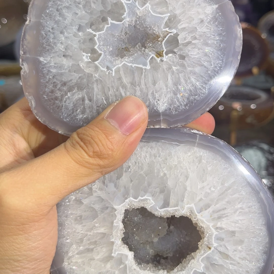 未镶嵌聚宝盆玛瑙/玉髓