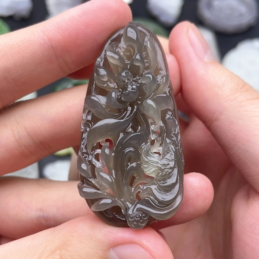【闪购商品】颈饰未镶嵌和田玉