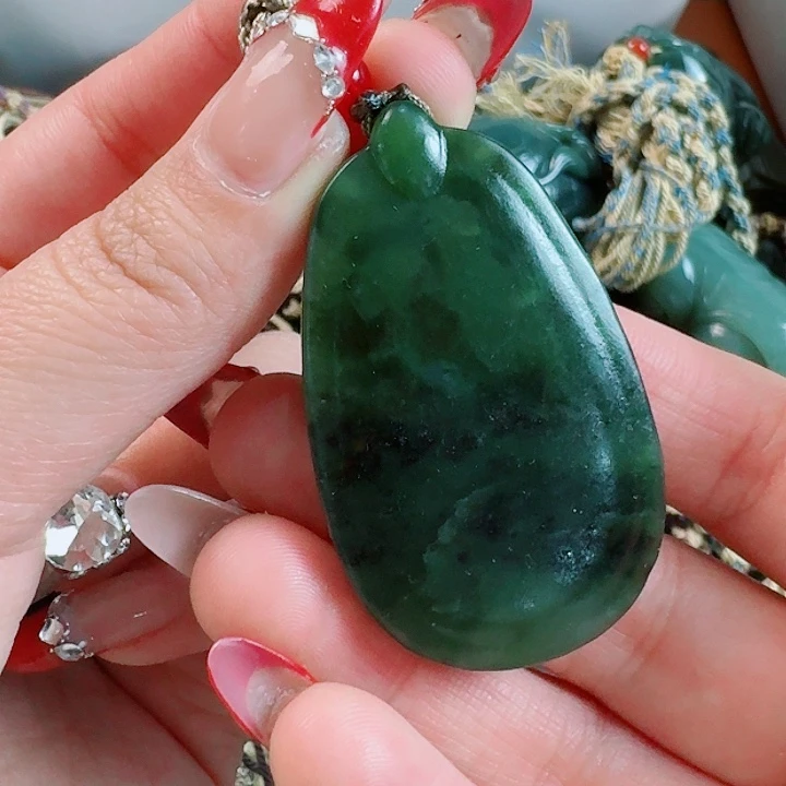 和田玉把件未镶嵌