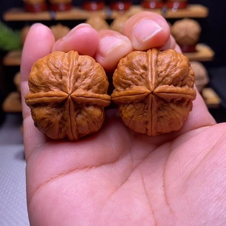 核桃云铁小方印四棱18号