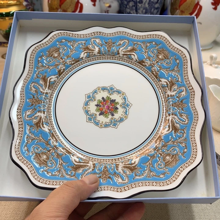 紫砂金瓷阁精品瓷器店