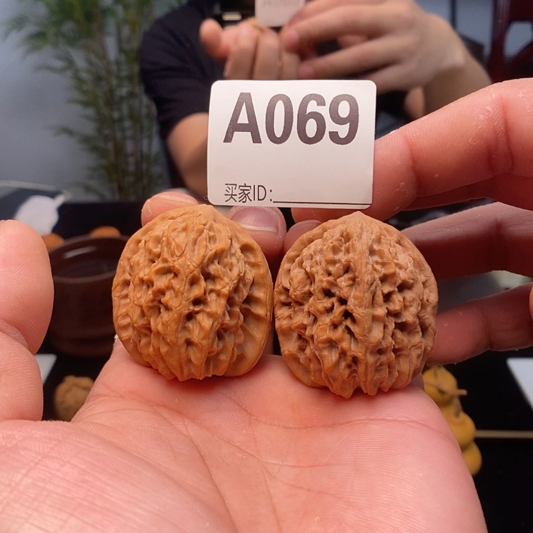 吊坠文玩核桃马老四38