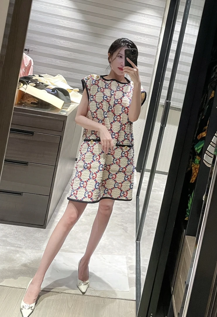 99新 GUCCI/古驰  yy719 棉 老花满印金扣粗花呢连衣裙 36码