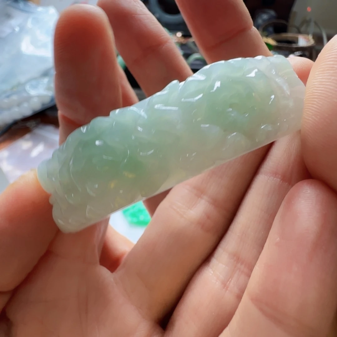 翡翠未镶嵌手镯翡翠99