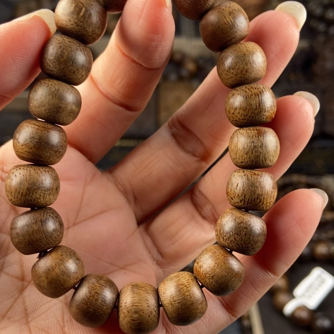 沉香手串s***e海南绿棋楠