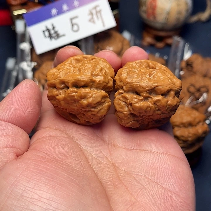 文玩核桃把件38五折蛤蟆头精01
