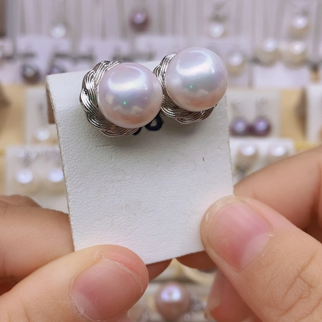 未镶嵌淡水珍珠耳饰