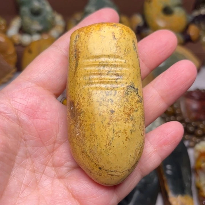 岫岩河磨玉（透闪石质玉）未镶嵌珠宝奇石