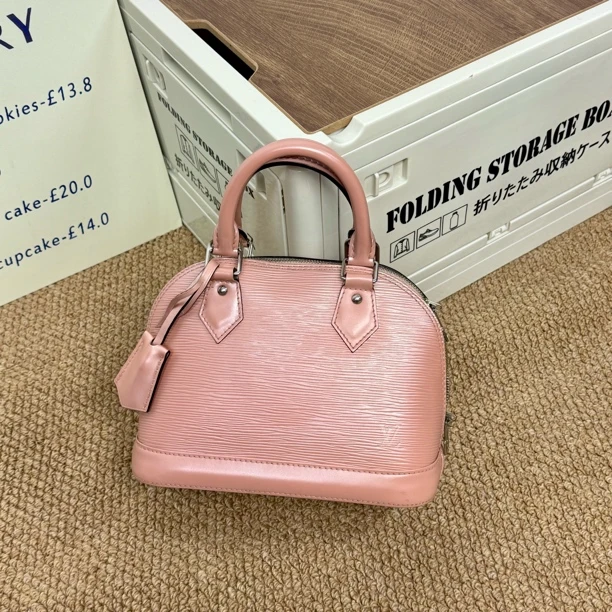 95新 LouisVuitton/路易威登 CC/  路易威登 单肩包
