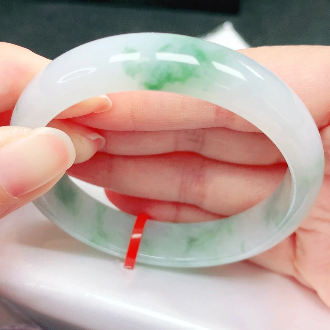 翡翠未镶嵌手镯53圈