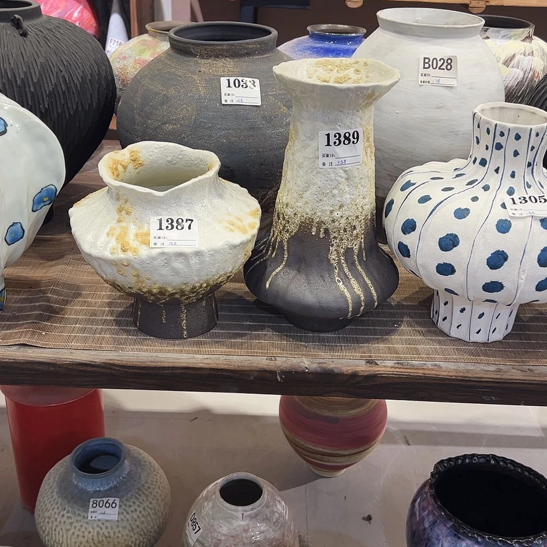 L***L瓶1387.1389高31口9无孔