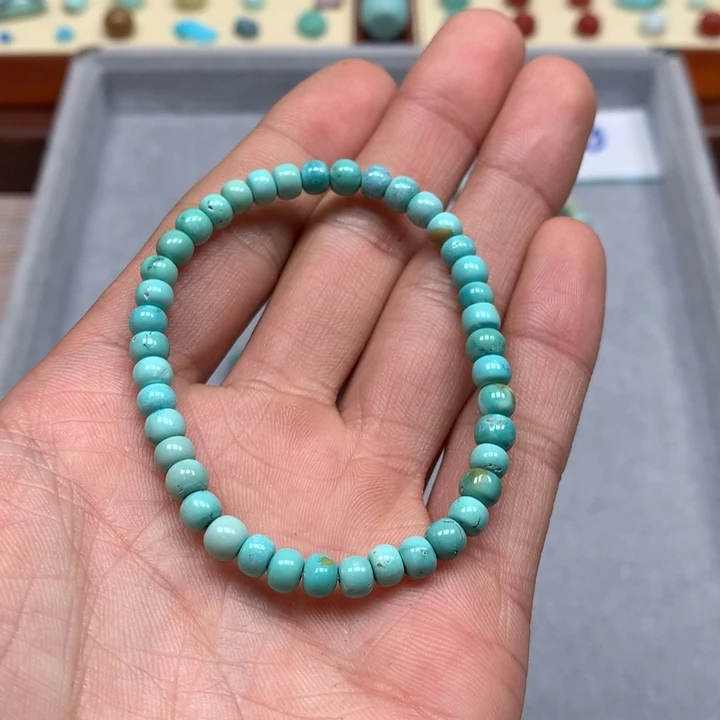 绿松石配饰未镶嵌