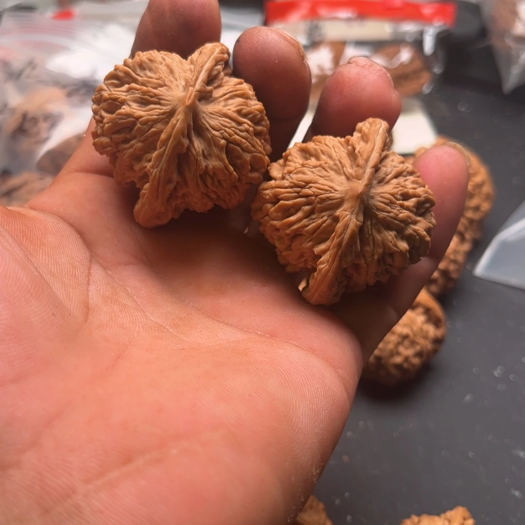 无***为文玩核桃吊坠四座楼