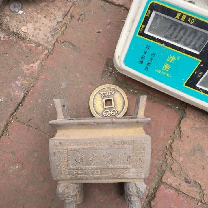 i***铜器物品理性消费