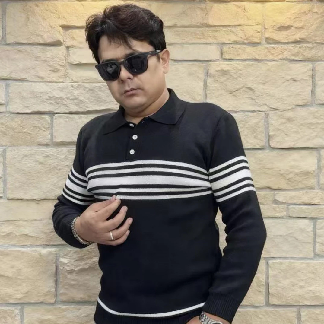条纹水洗长袖常规翻领毛衣针织衫休闲轻奢潮流经典