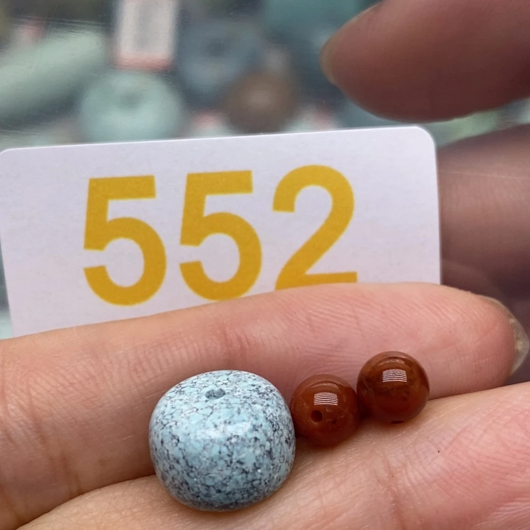 南红玛瑙未镶嵌珠宝奇石