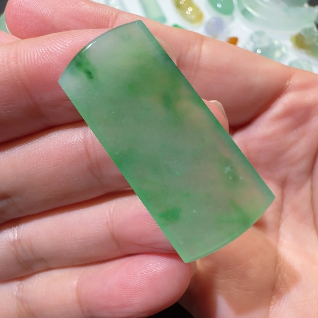 定制翡翠未镶嵌冰阳绿无事牌