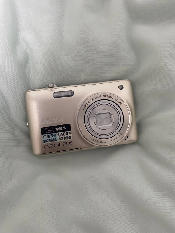 9新 Nikon/尼康 s4150香槟色1400w像素ccd数码相机