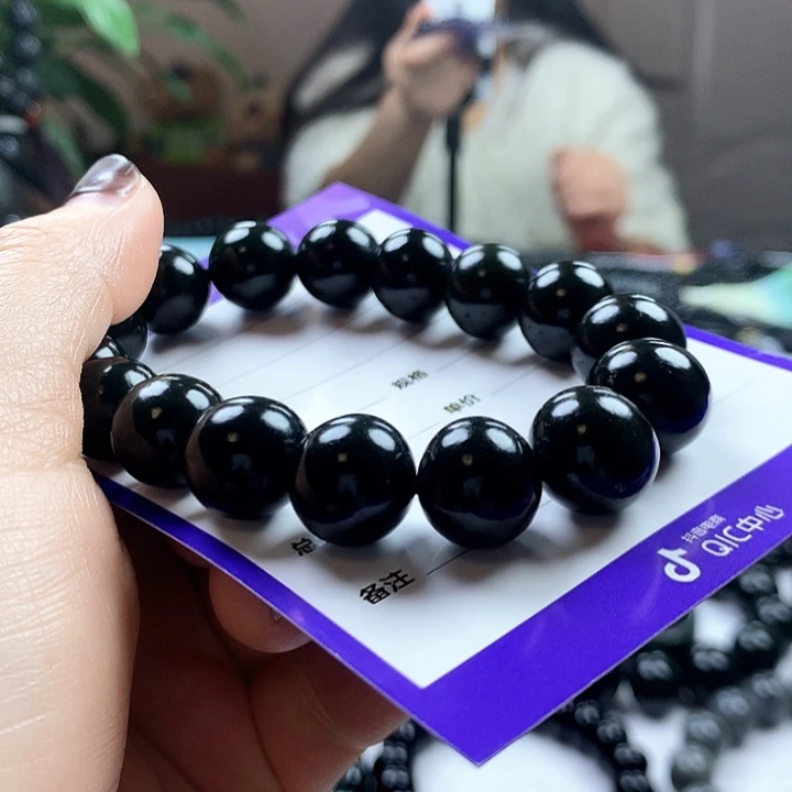 未镶嵌手串和田玉b**l