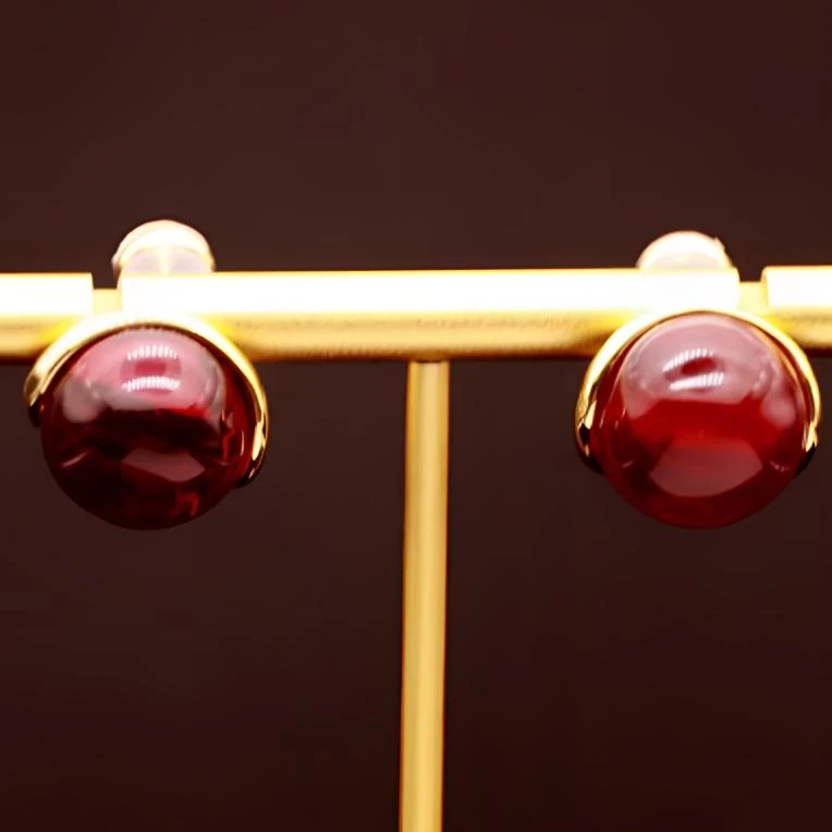 铁合金合成锆石耳饰 经典红色琉璃新年款简约精致耳钉
