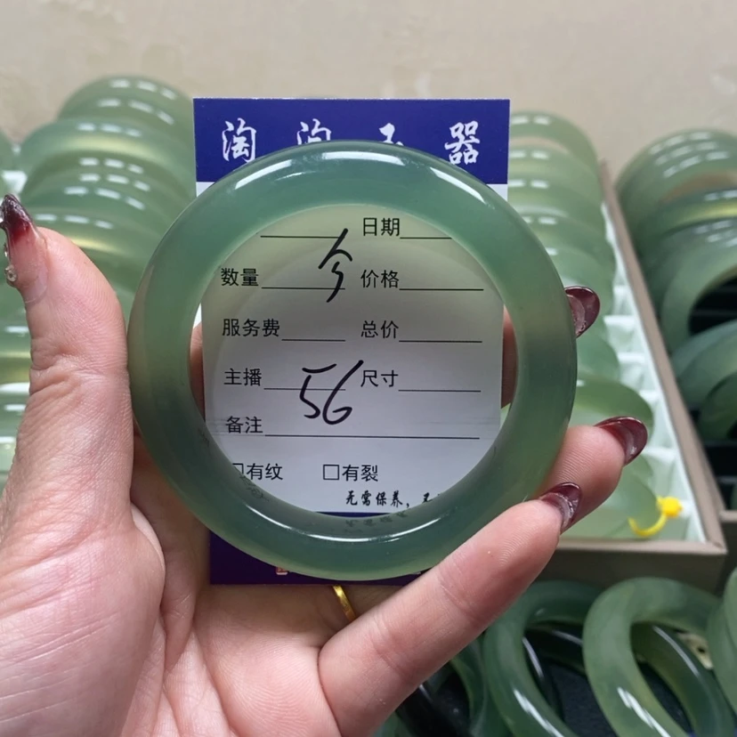 【闪购商品】蛇纹石玉手镯未镶嵌噗****家