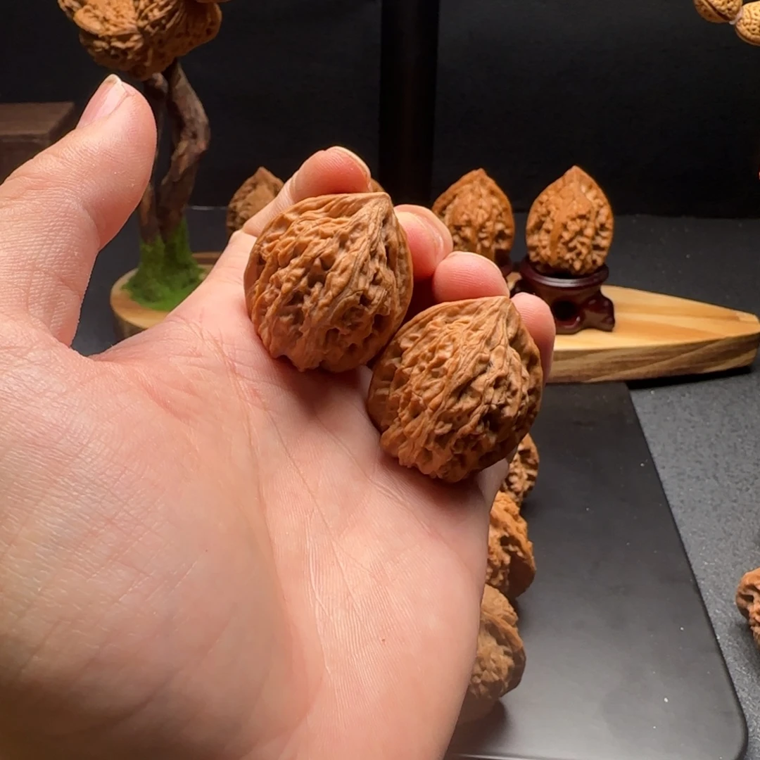 核桃野生鸡心三品无修