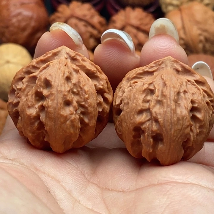 爱***哥核桃精品文玩核桃手捻